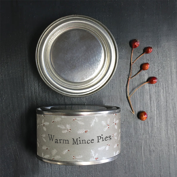 Berry Candle Tin - Warm Mince Pies - East of India