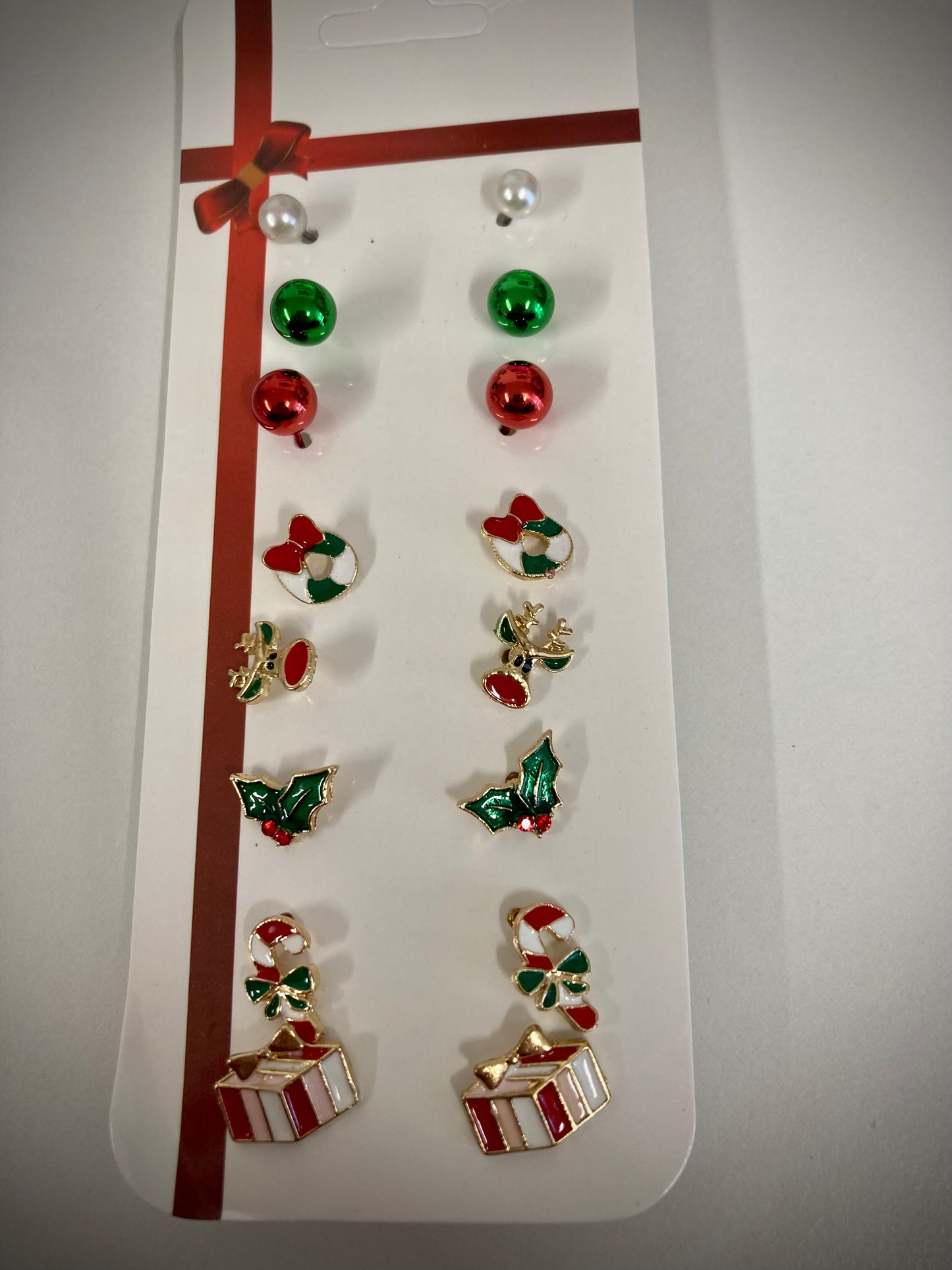 Set of Green, Red & White stud earrings