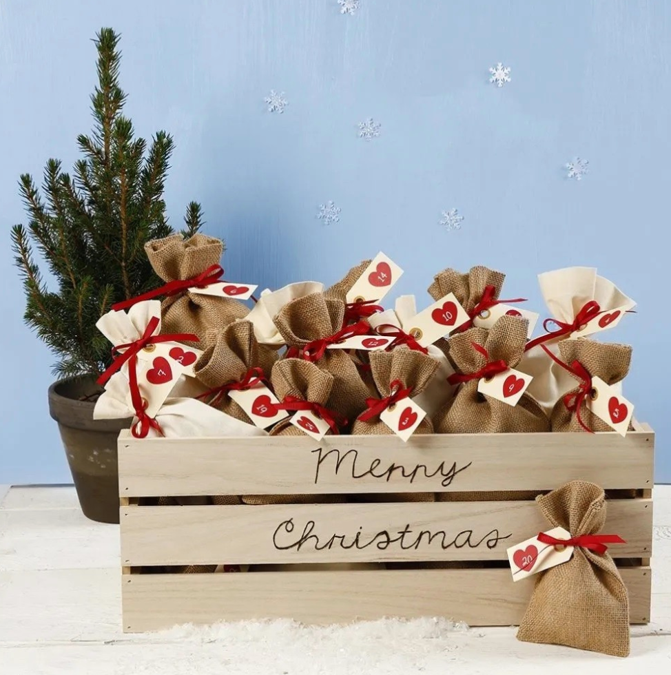 Hessian/Jute Gift Bags - 2 sizes, pack of two