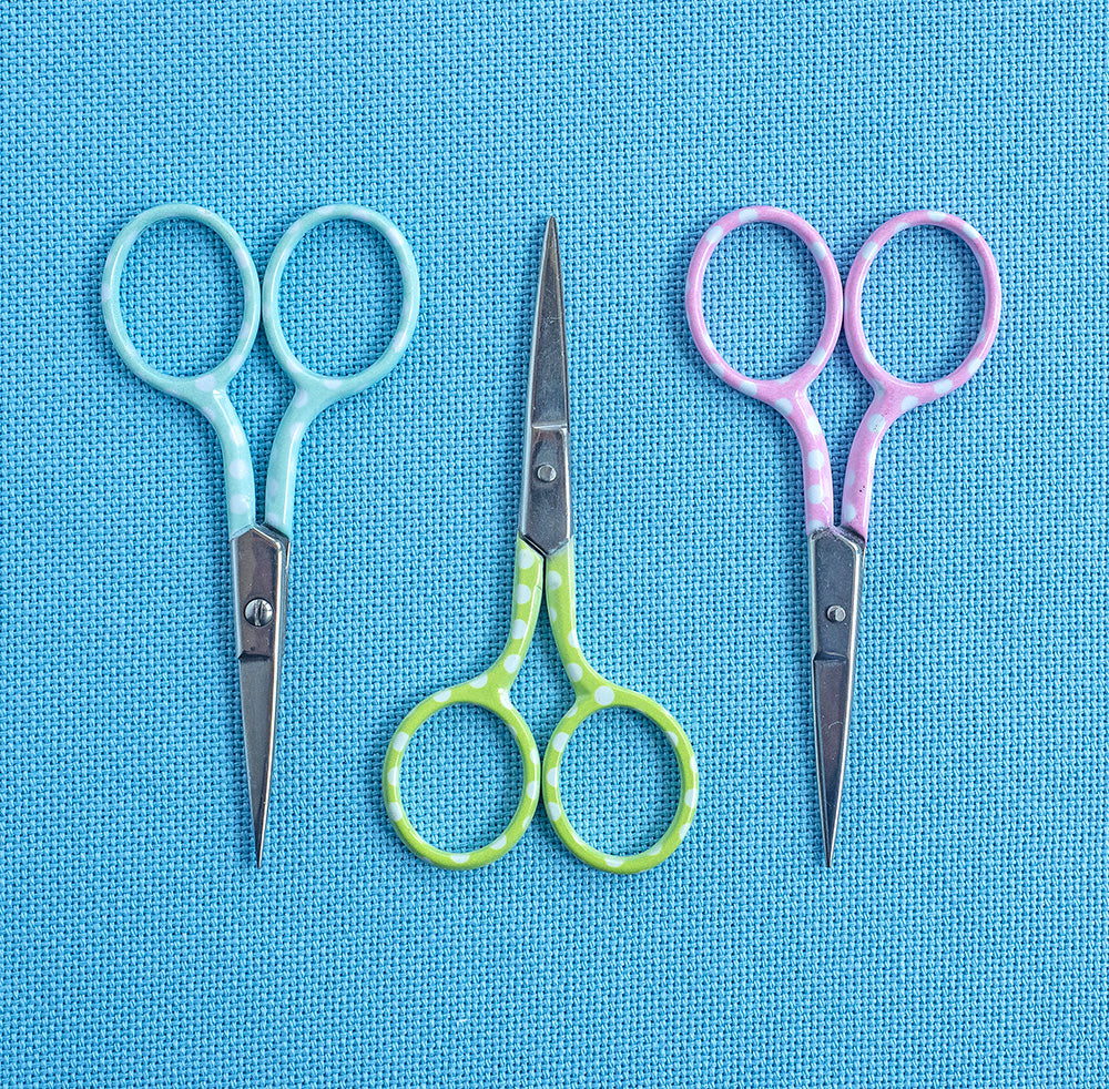 Polka Dot Embroidery Scissors
